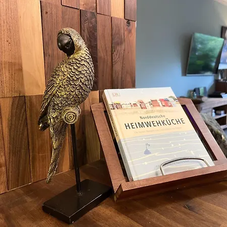 アパート Robinson ティメンドルファー・シュトラント